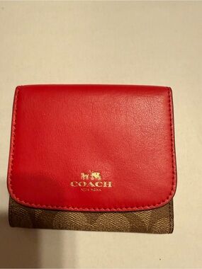Coach‎ Trifold Wallet in pink  and Brown